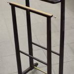 965 8250 VALET STAND